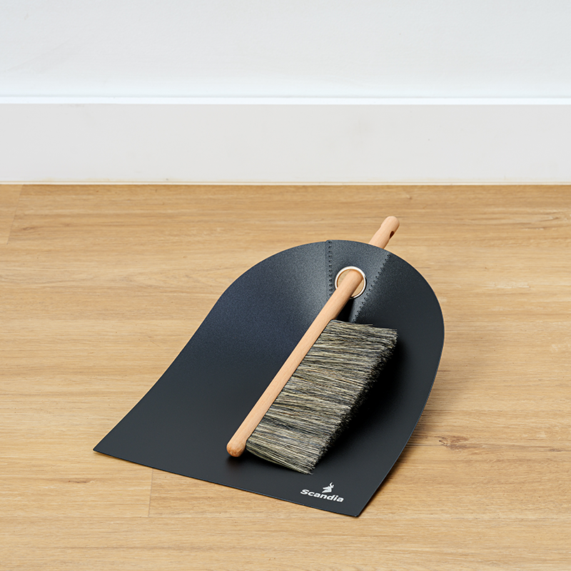 Nordic Flexible Ash Pan & Brush Set - Image 2