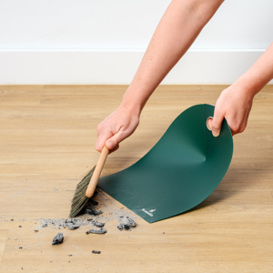 Ash Pan and Brush Sets